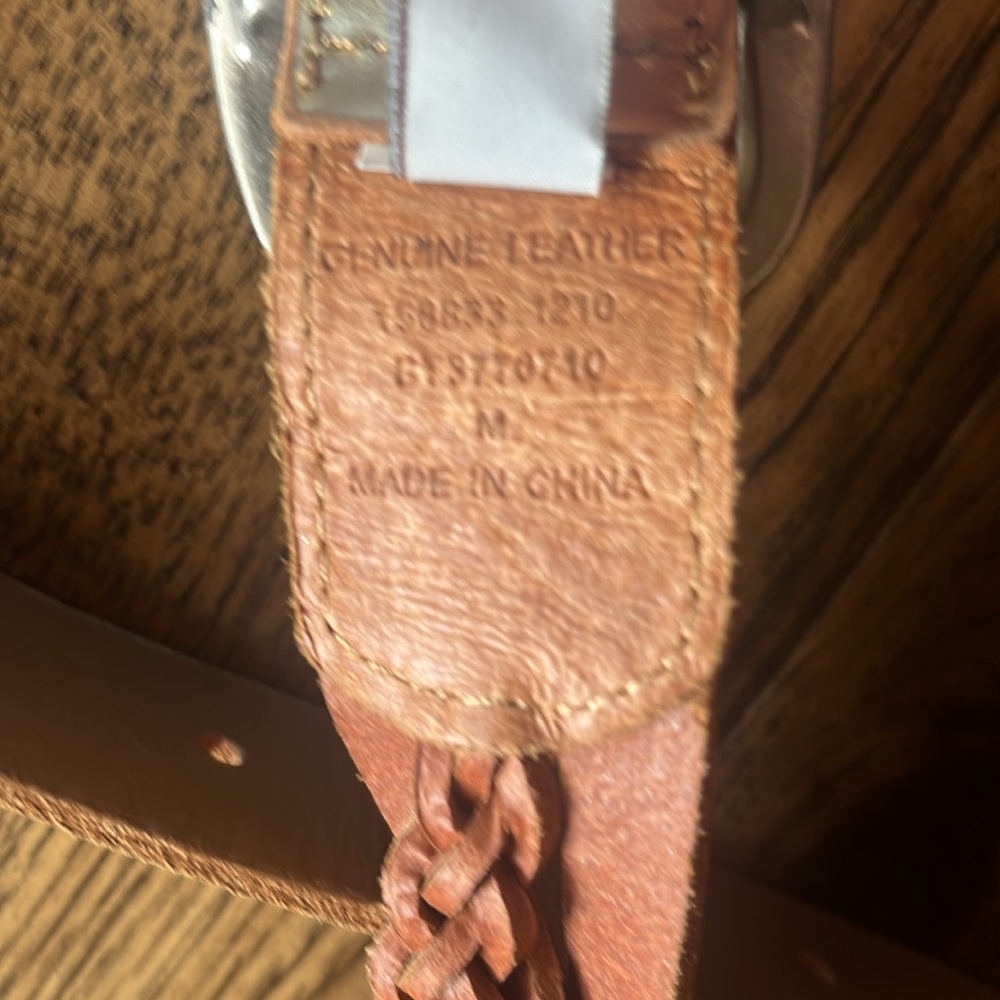 Gold FOSSIL woven leather belt - Picture 4 of 6